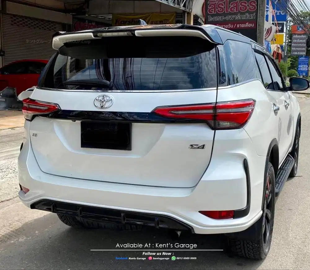 Rear Spoiler GRSport Toyota All New Fortuner Legender