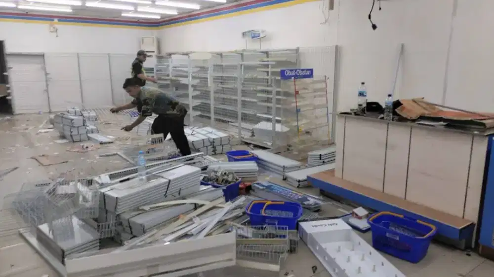 SUPLIER RAK BEKAS TANGAN PERTAMA