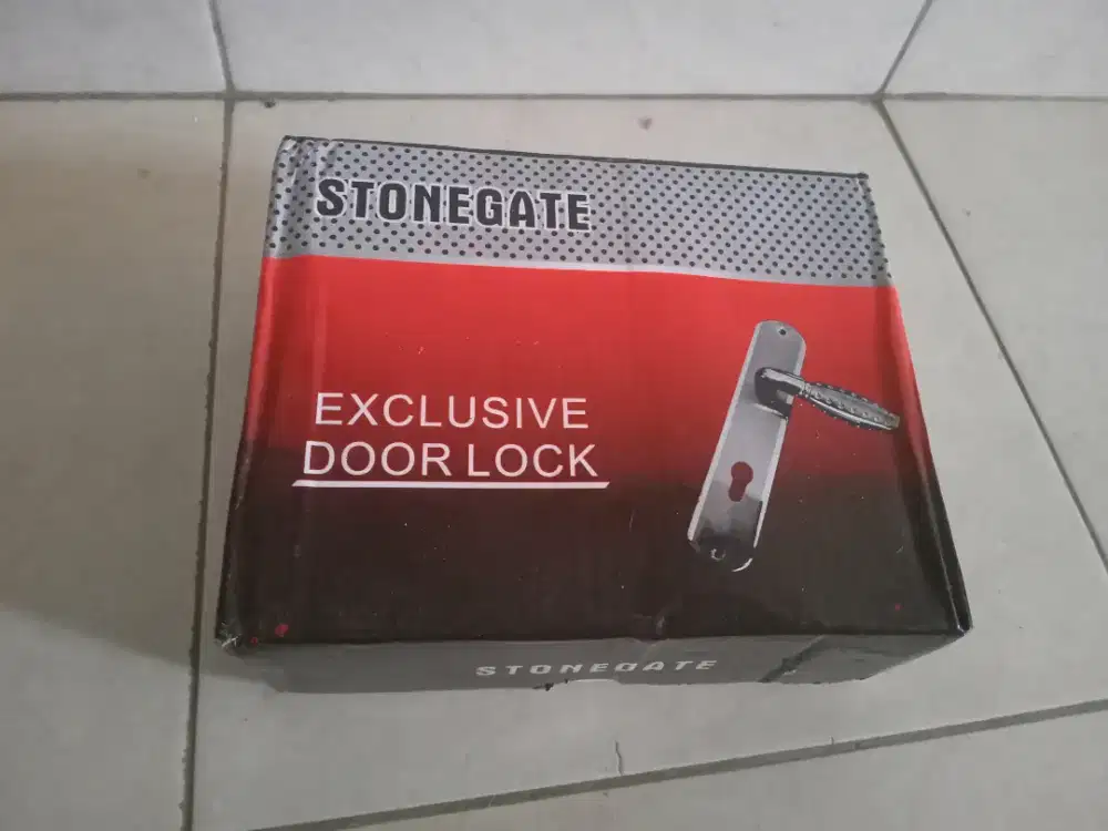 Kunci pintu rumah