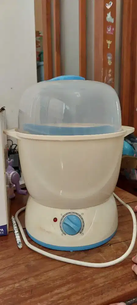 Pemanas sterilisasi Botol ASI