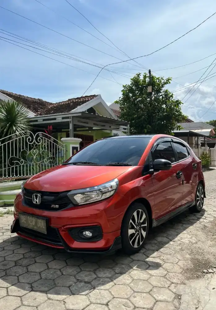 BRIO RS URBANITE CVT