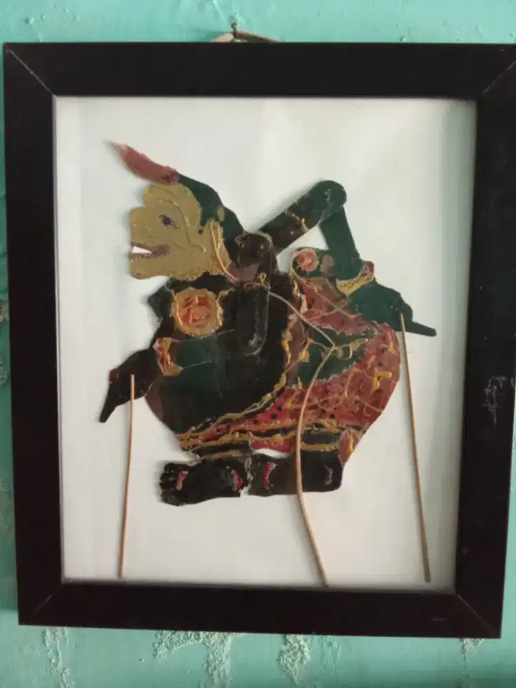 Hiasan dinding wayang tokoh Semar bahan kertas karton ukuran 30x25 cm