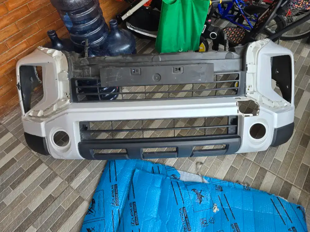 Bumper Xpander Cross 2022 belum Facelift