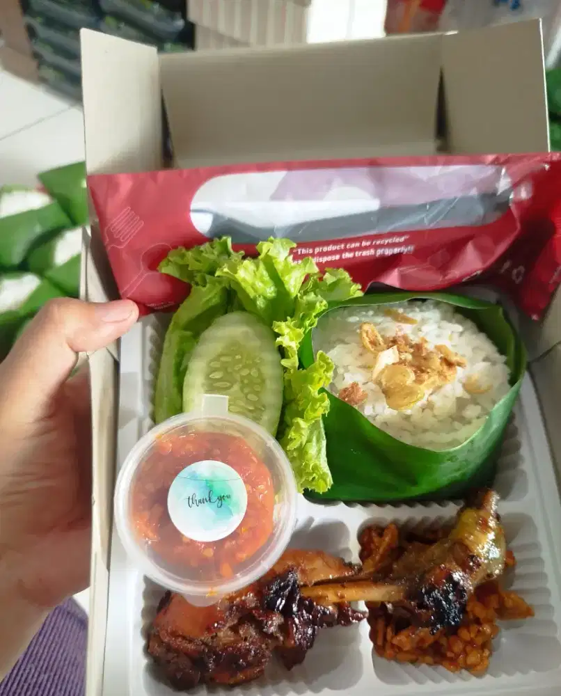 nasi box super kumplit bekasi utara