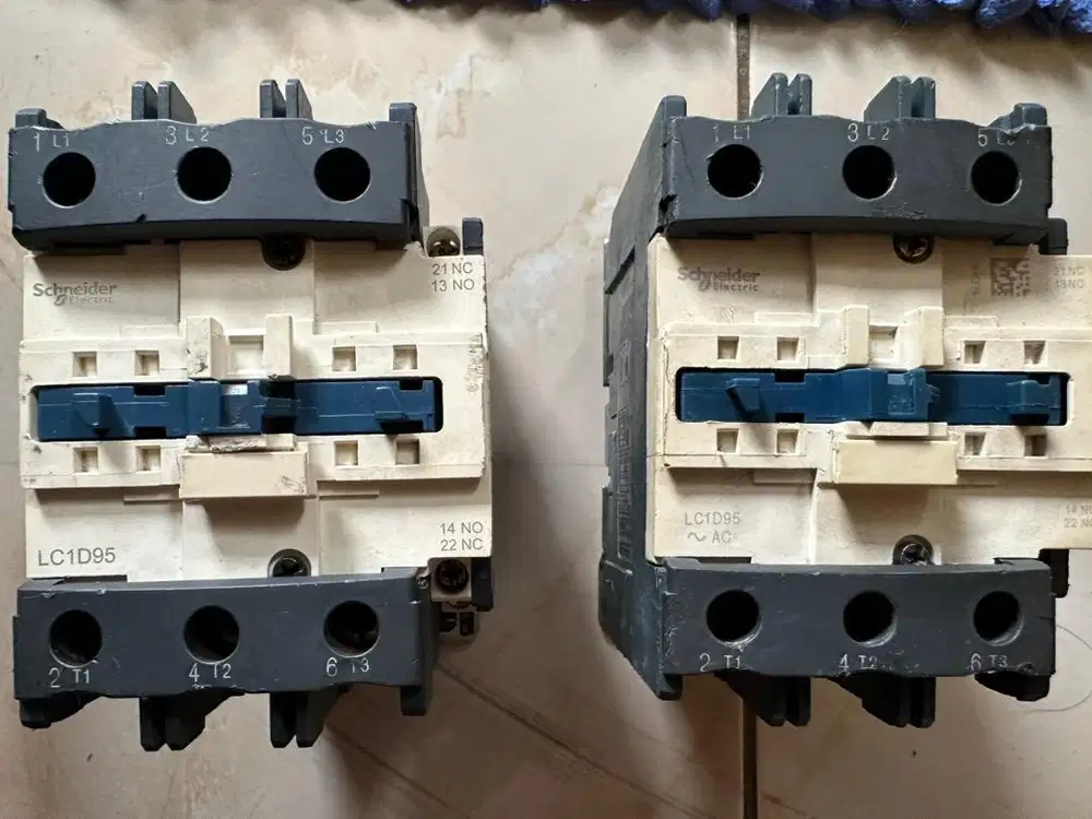 Contactor kontaktor