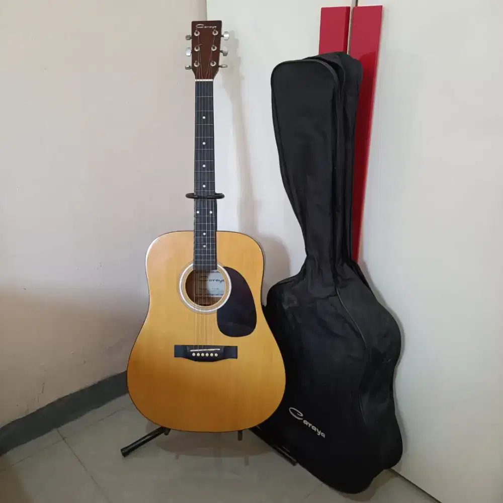 Gitar Akustik Caraya F610N Preloved