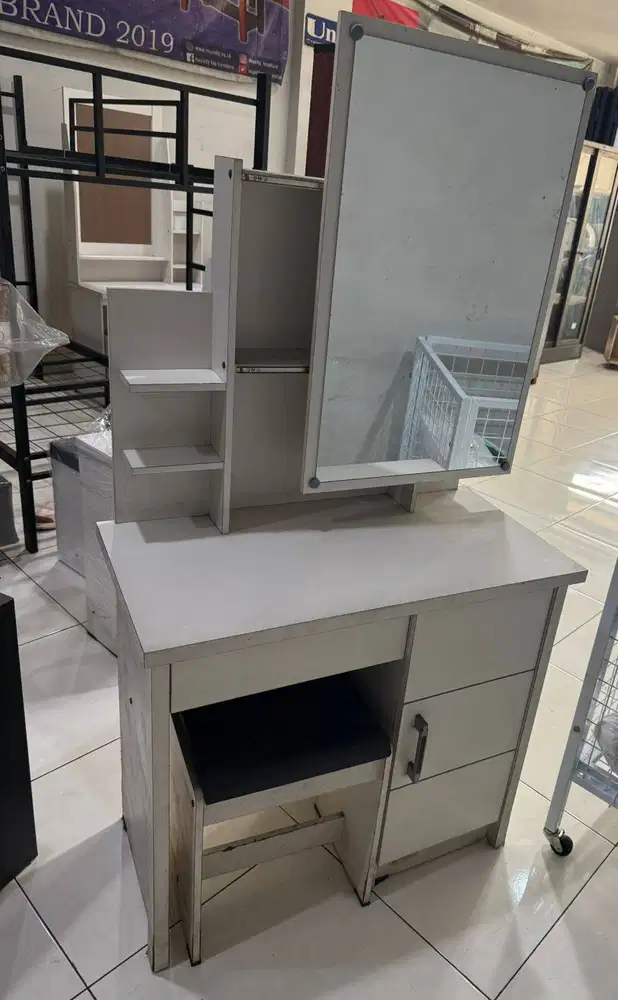 Ex Display Meja Rias Set / Dressing Table MR PERSEGI 007