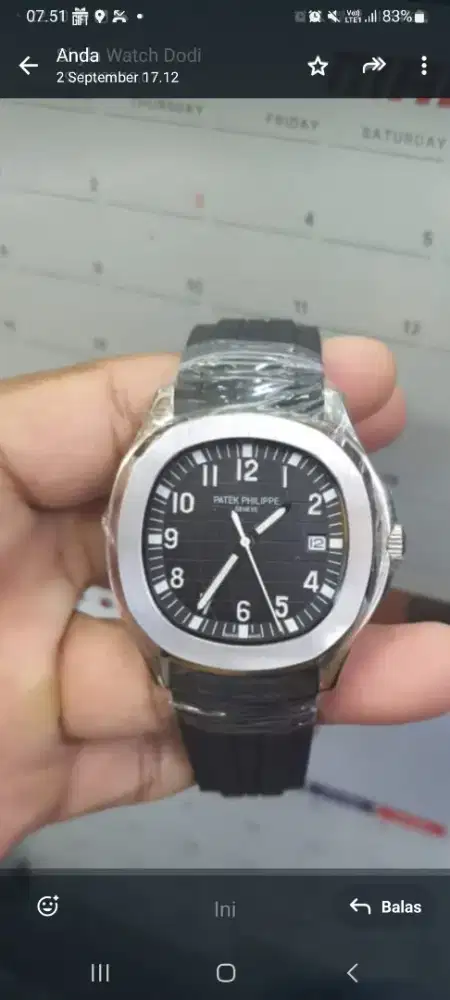 Jam Patek Aquanaut Black & Green Dial