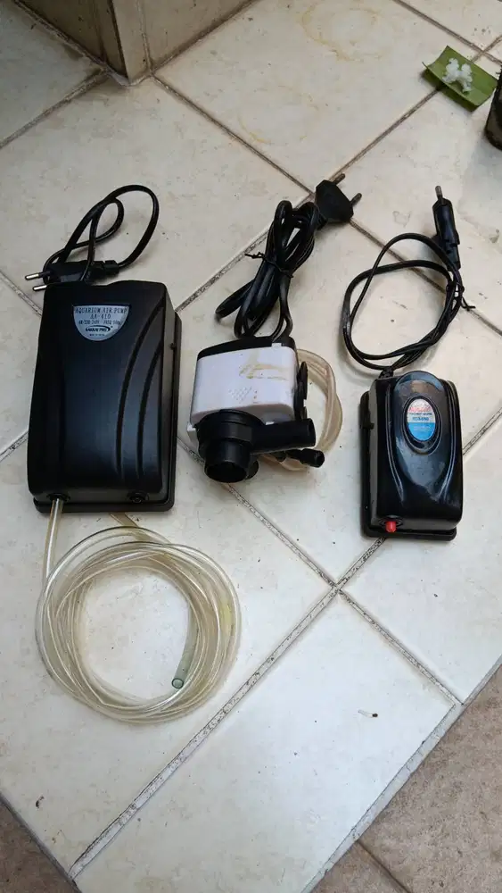 POMPA MINI AQUARIUM BEKAS