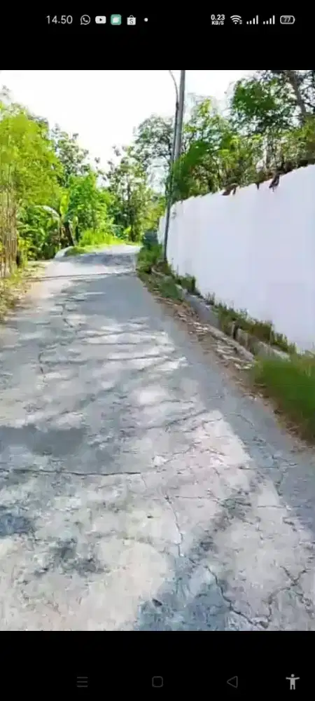 Jual tanah pekarangan . Sangat menguntungkan