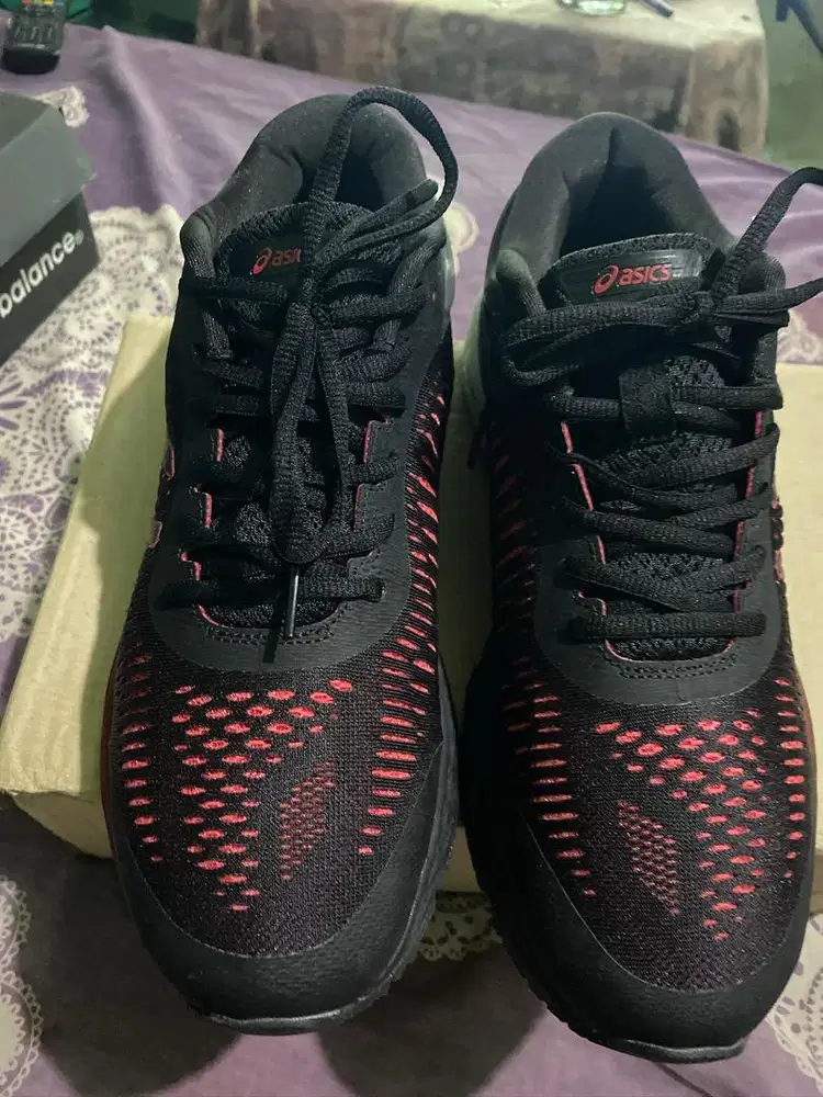 Sepatu Running Kasual Asics Gel Kayano