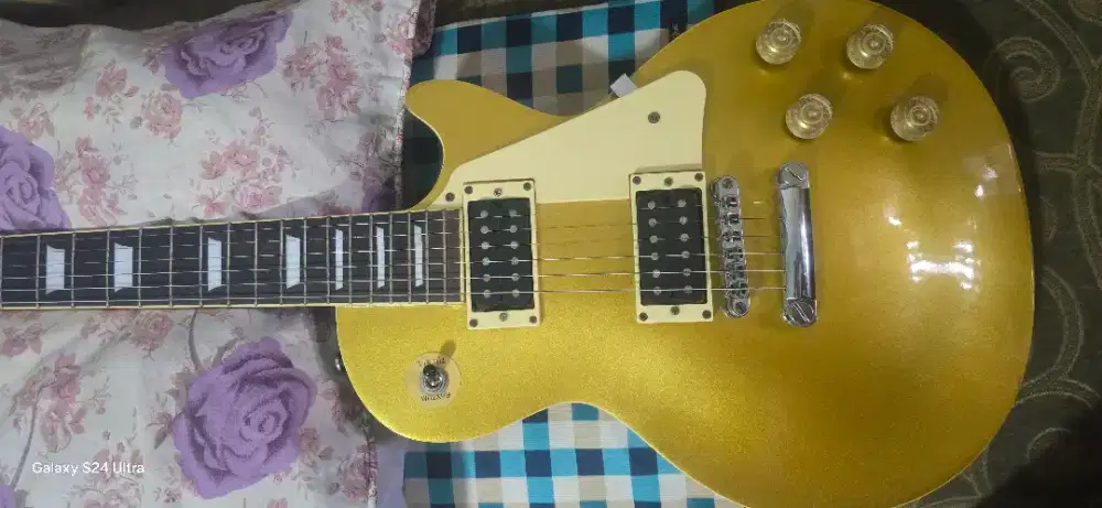 Gitar elektrik les paul