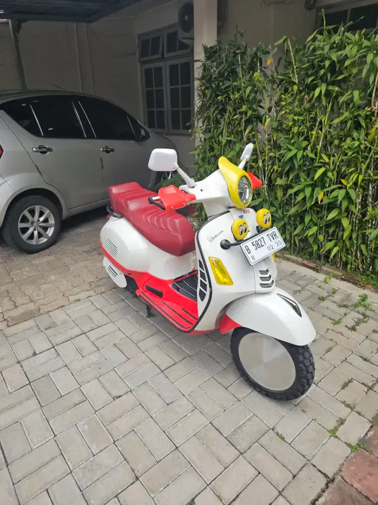 Di jual vespa GTS iget LED 2020