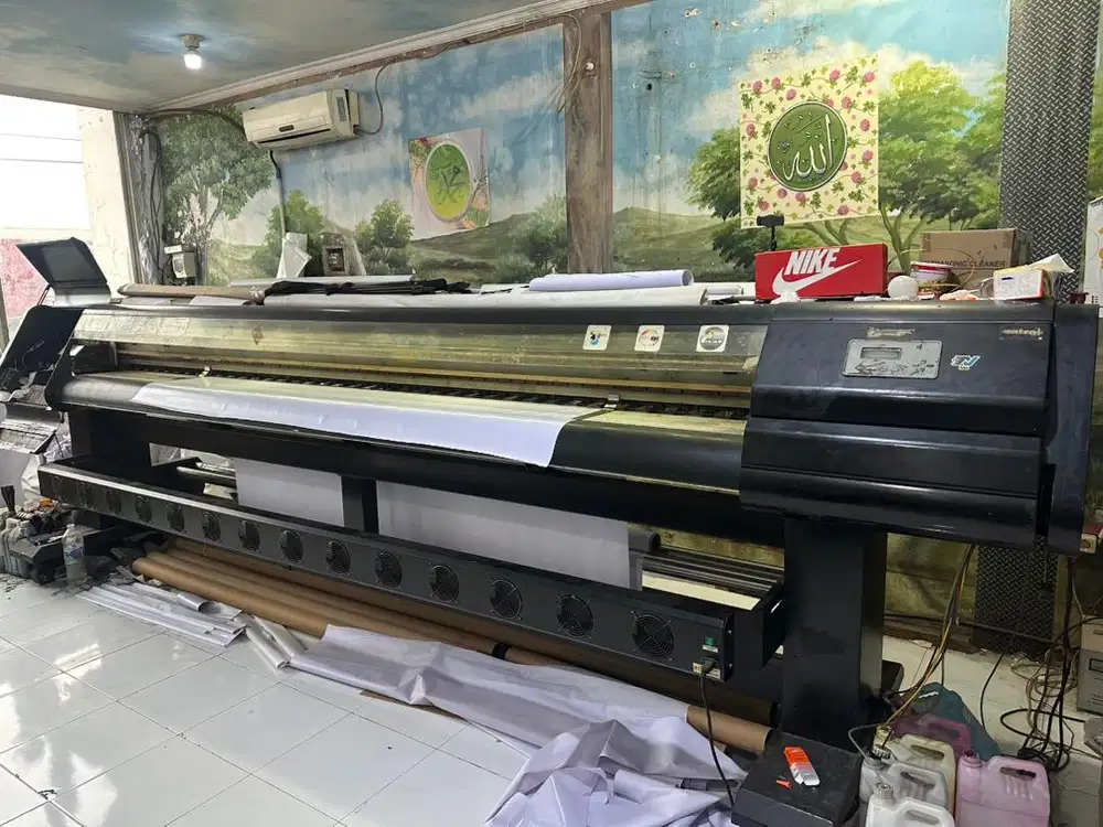 Dijual Mesin Outdoor Spanduk Head Konika