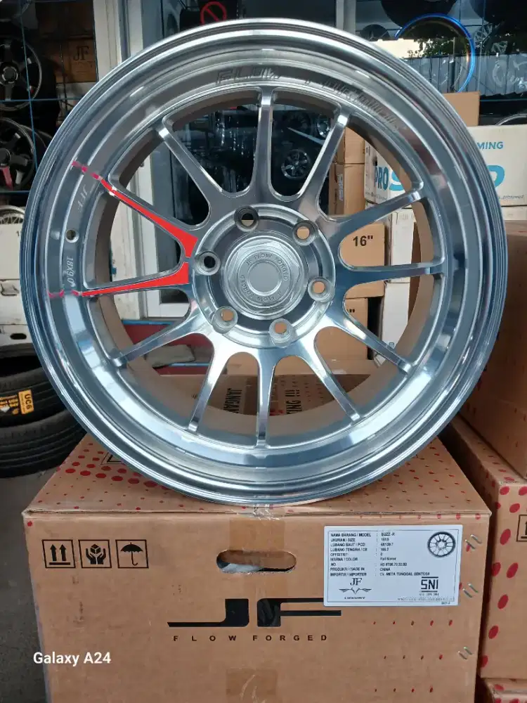 Lenso venom5 ring 18 lebar 9 pcd 6x139,7 ET 0 full mirror