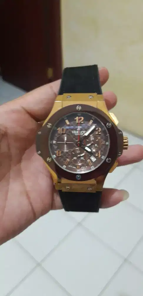 Jam pria hublot krono quartz