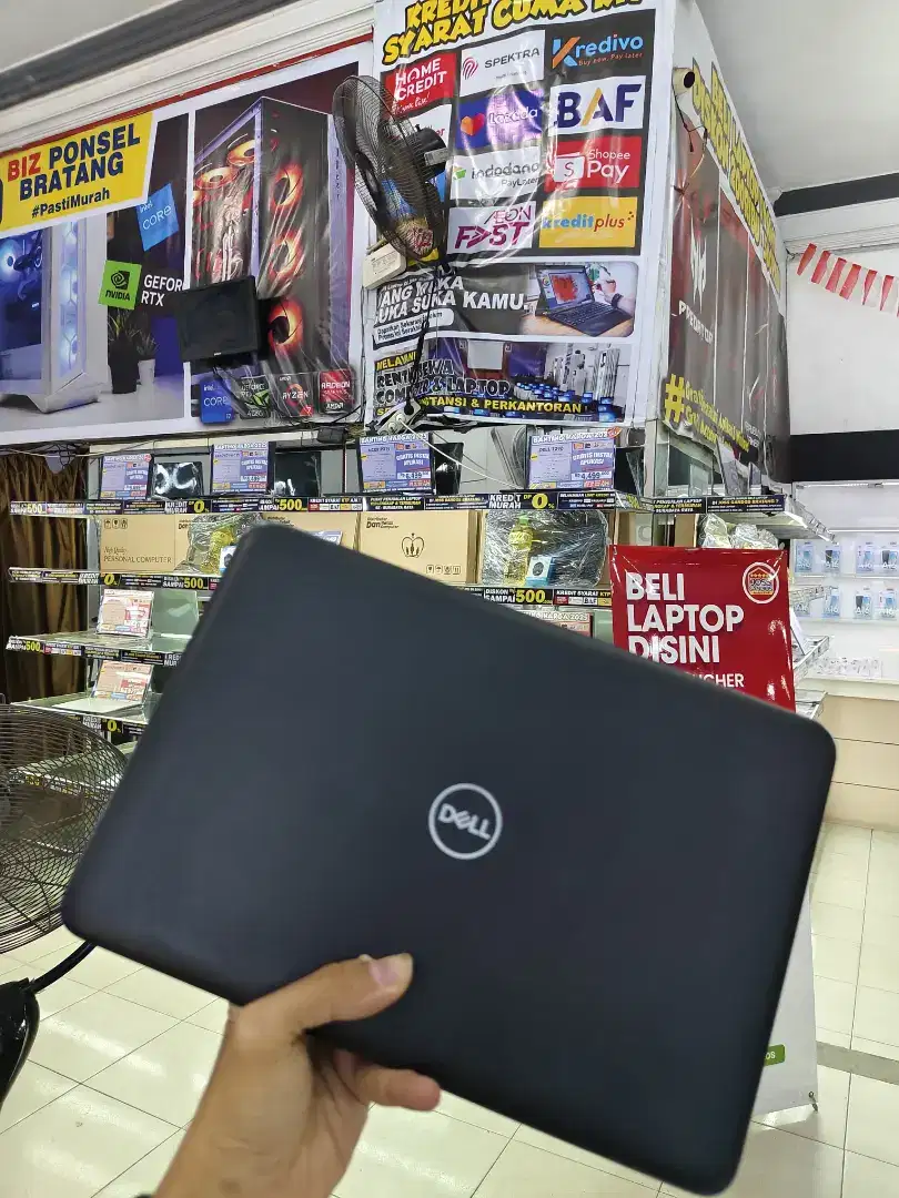 Laptop Built Up X Display Dell Latitude 3190