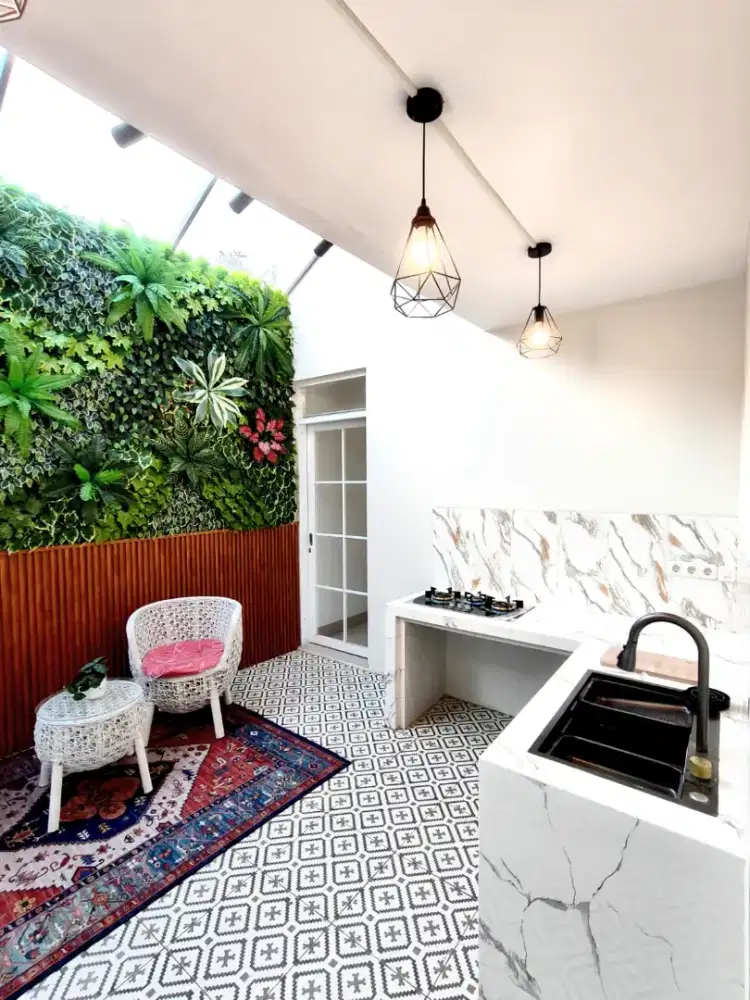 JUAL RUMAH SIAP HUNI 3 KAMAR TIDUR LOKASI STRATEGIS MARGAHAYU RAYA