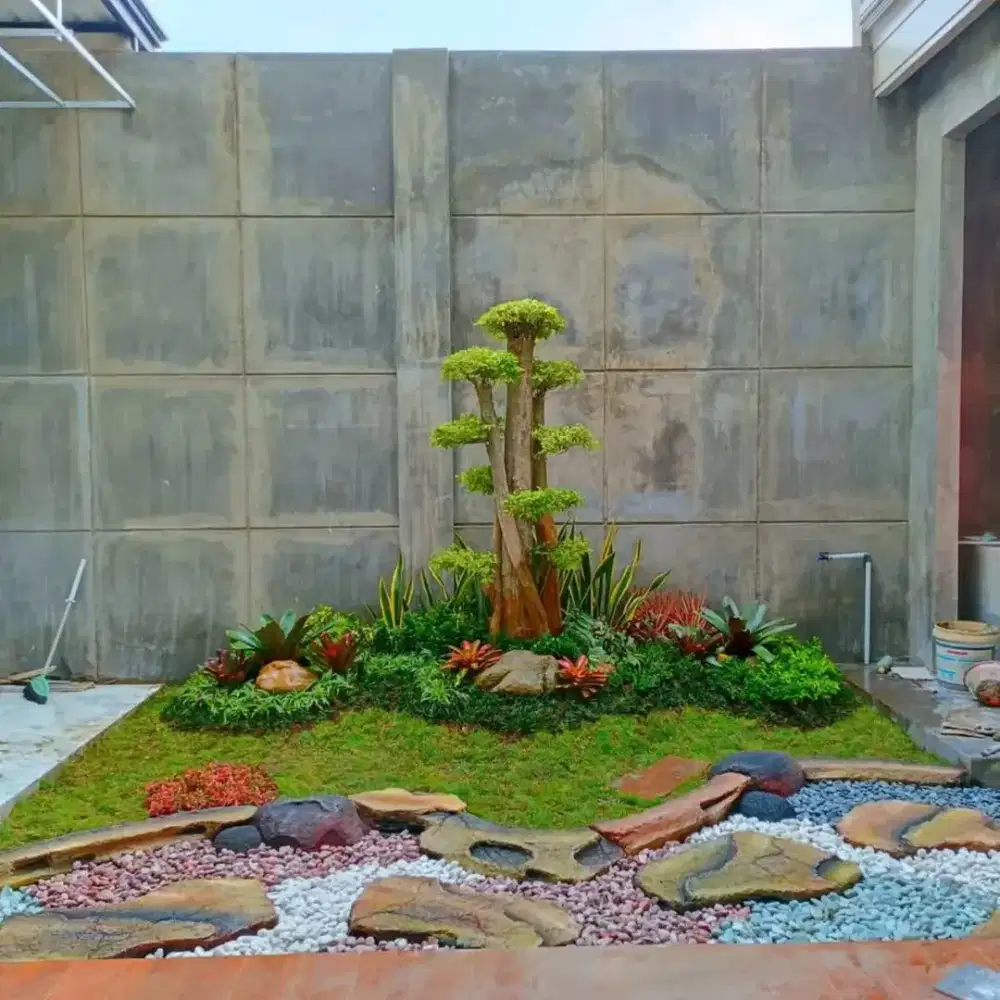 Jasa pembuatan taman kering minimalis profesional //tukang taman mini