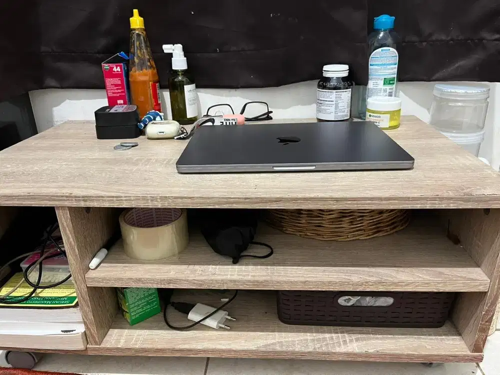 Meja TV Minimalist