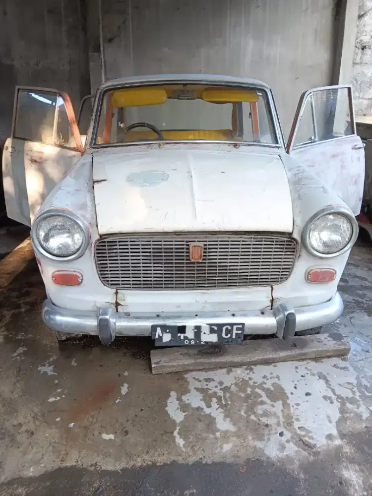 Jual Fiat 1100 D Sedan Tahun 1963 Semi Bahan