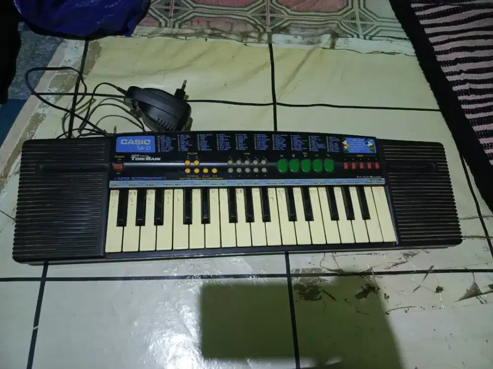 Piano Casio SA-21