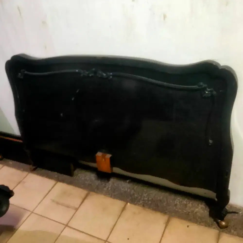 Dipan kayu angsana keling kayu keras ber Roda