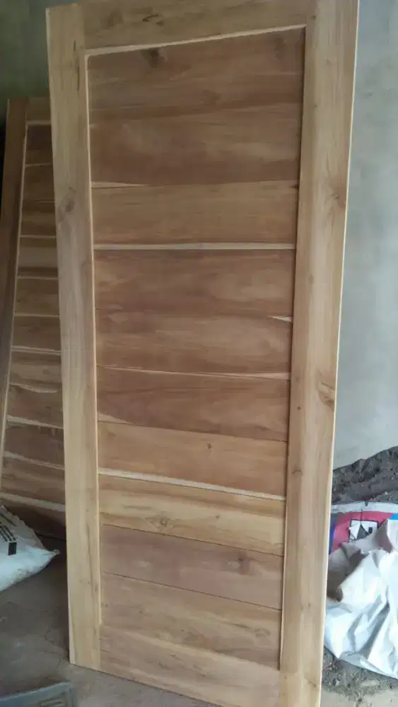 Jual daun pintu bahan kayu mahoni dan jati