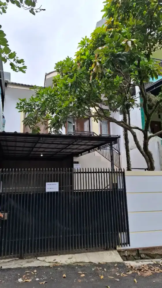 Disewakan Rumah Area Sejuk dan Nyaman Kota Bandung