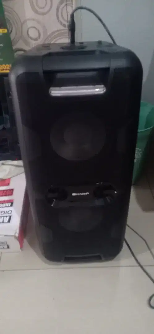 Dijual speaker merk SHARP bluetooth