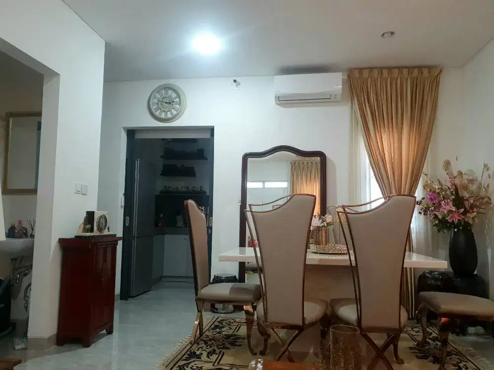 Rumah Lavon 2 European style: in- & outside