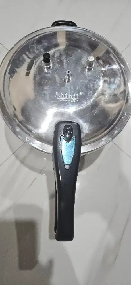 Pressure cooker shinil