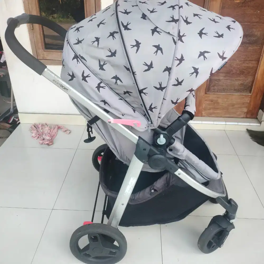 Stroller Baby Does Besar Kokoh
