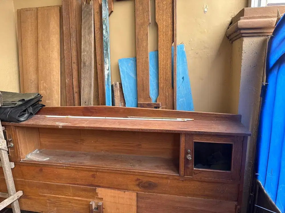 Dijual cepat Dipan Kayu Jati