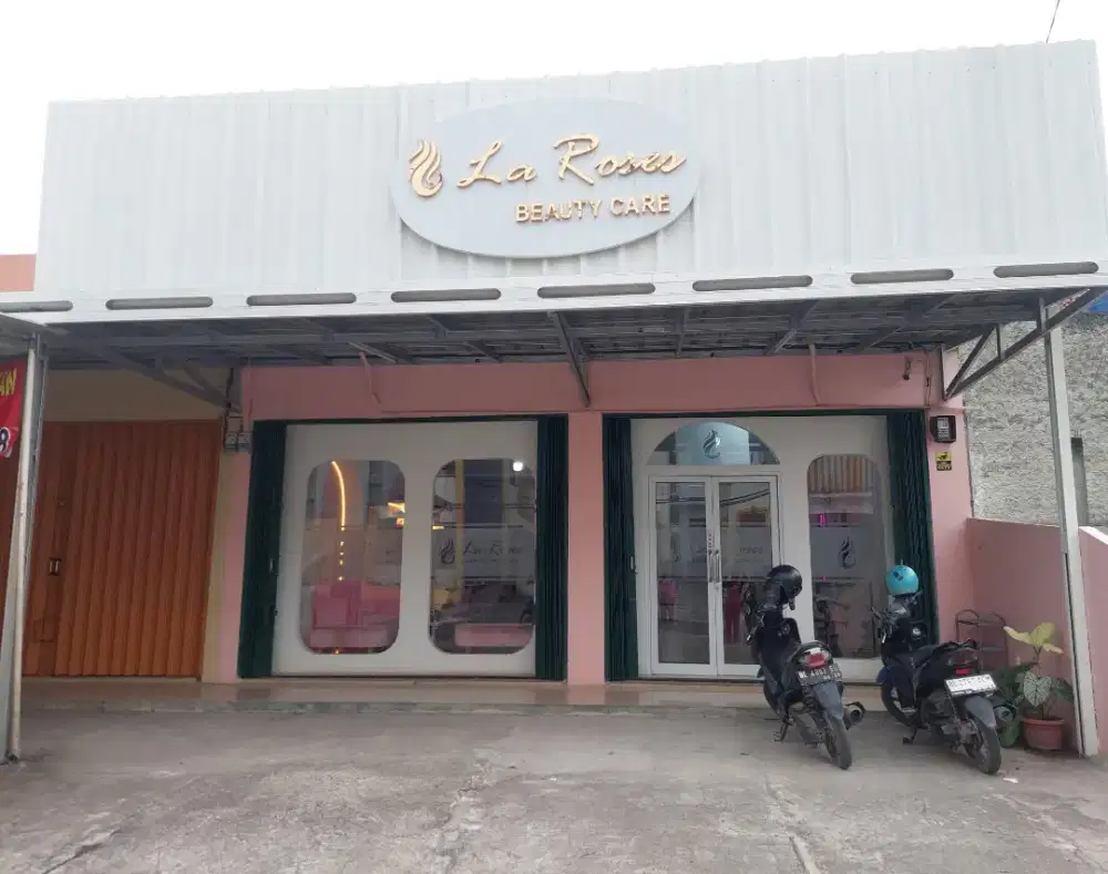 Over Contact Salon Beauty