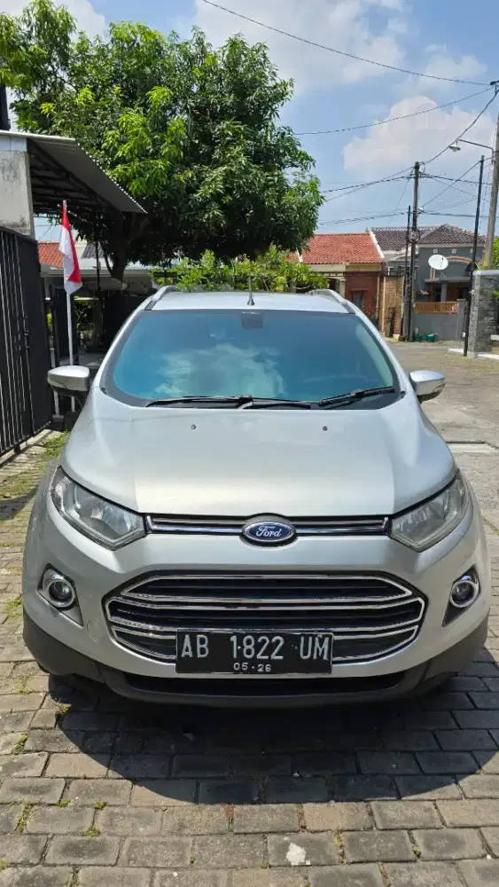 Ford Ecosport Titanium AT 2014 (type tertinggi)