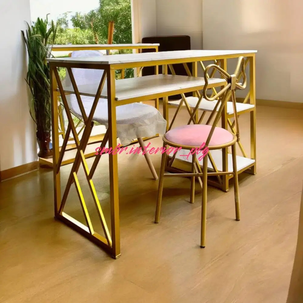 MEJA NAILART AESTHETIC