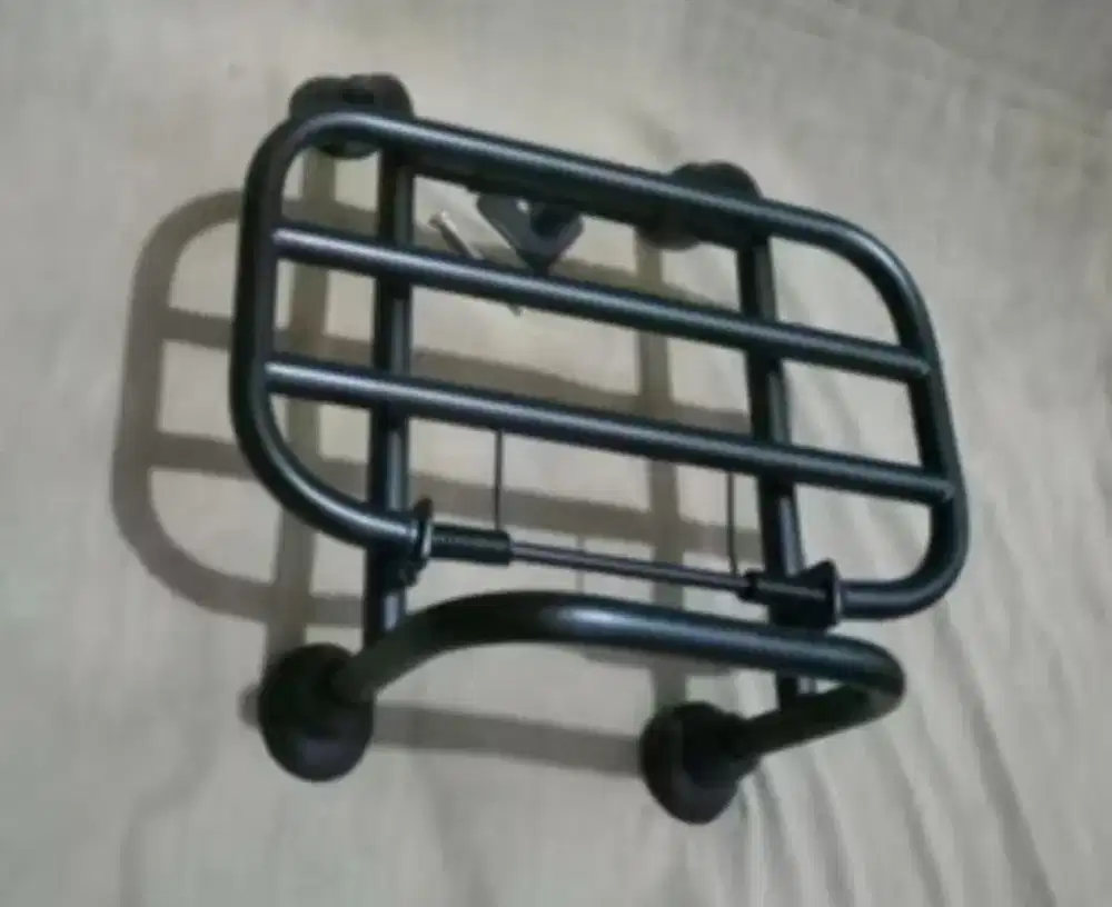 Front Rack Yamaha Fazio black