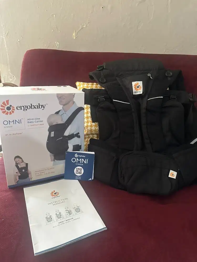 Preloved Gendongan Ergobaby Omni breeze