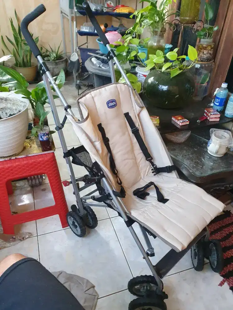 Stroller Bayi Chicco Lite Simple