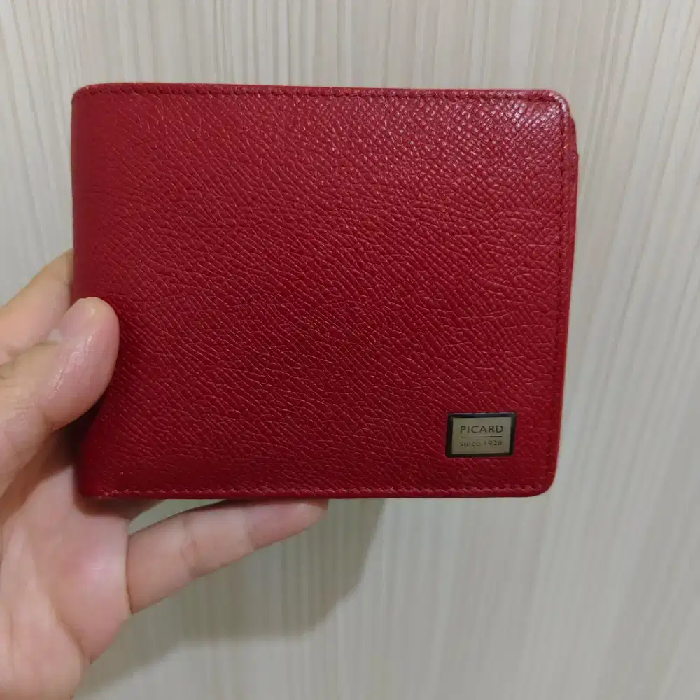 Preloved dompet kulit wanita merek Picard Since 1928