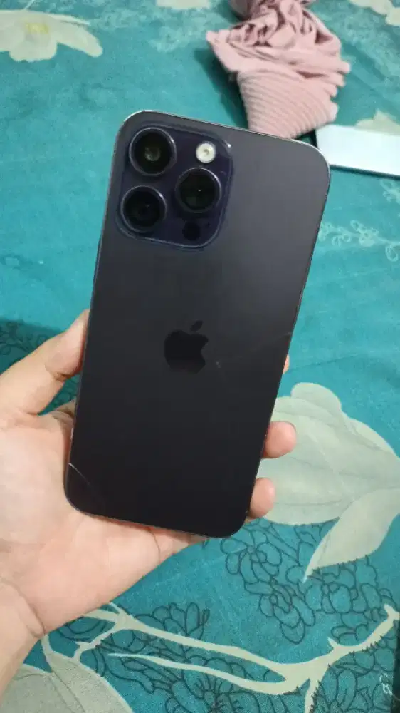 iPhone 14promax h d c