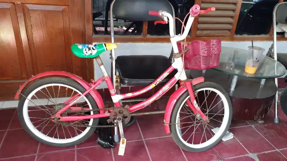 Sepeda anak ukuran 18