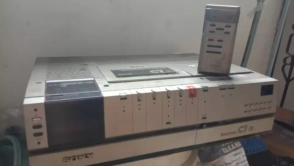Video player sony betamax C7 lengkap remote