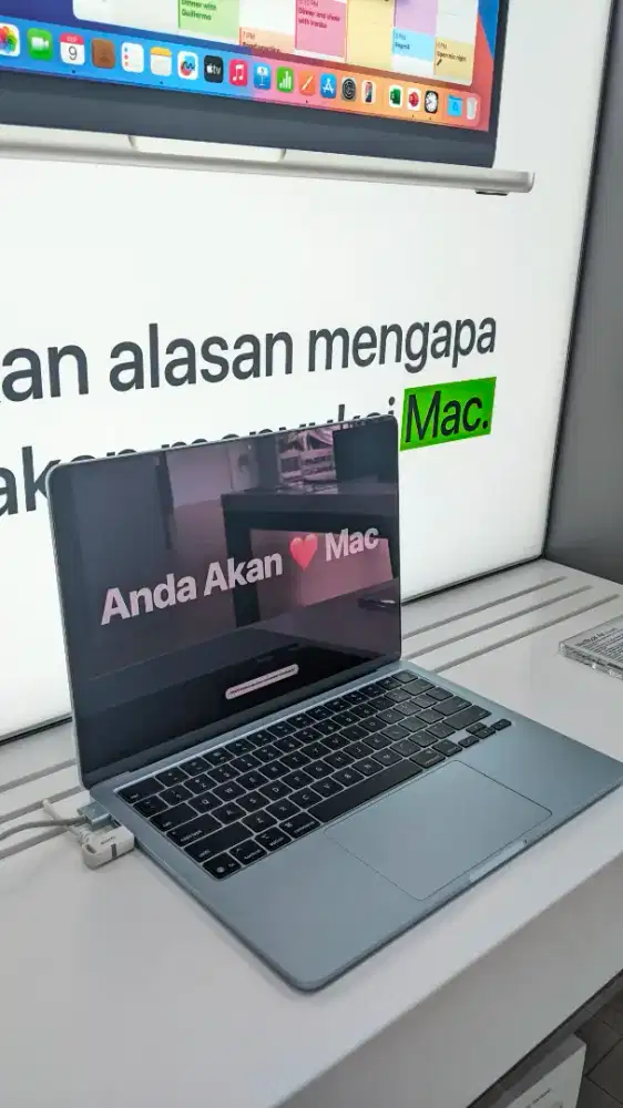 Promo Kredit MacBook Air 13' Bunga 0%