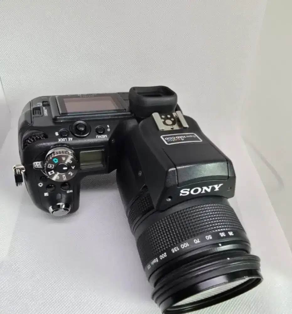 Kamera Sony Cyber-shot DSC-F828 8.OMP
