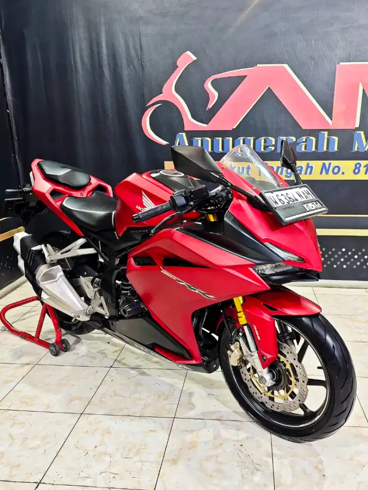 Cbr 250 rr ABS bravery Mat Red 2020 KM.13rb . Anugerah motor rungkut