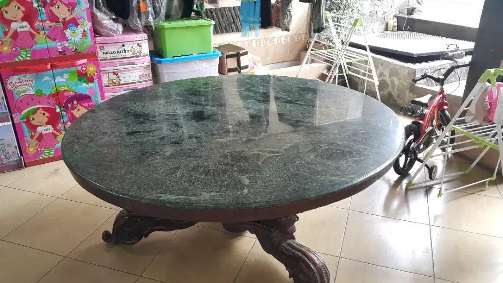 meja marmer klasik dan antik