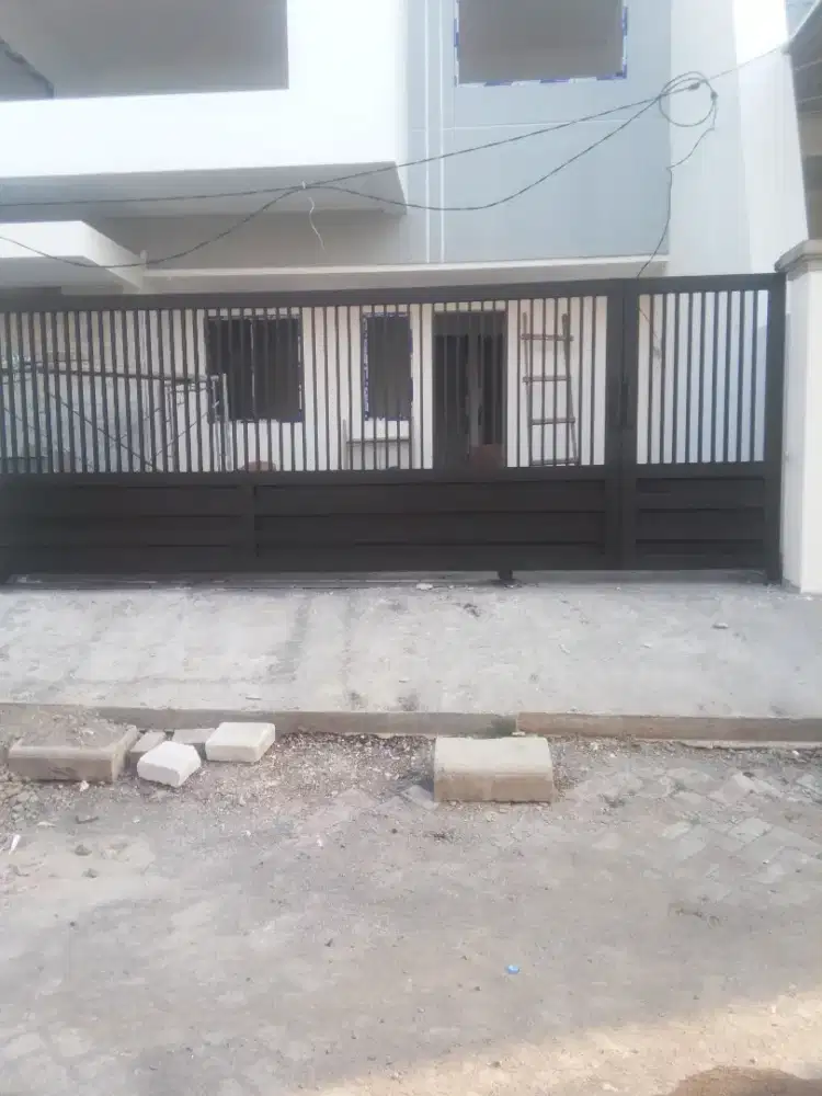 Tukang las panggilan