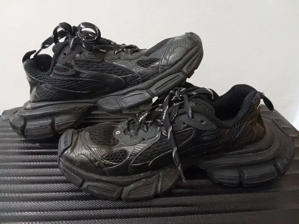 Preloved Balenciaga Limited Edition